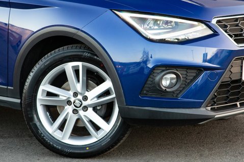 SEAT Arona TSI FR 11
