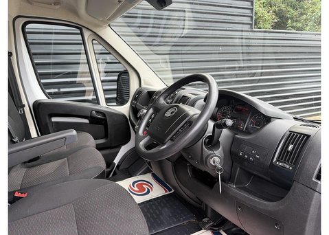 Vauxhall Movano 2.2 CDTi 3500 BiTurbo Dynamic Panel Van 5dr Diesel Manual FWD L2 H2 Euro 6 11