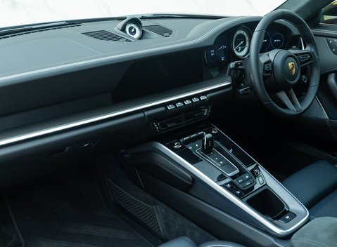 Porsche 911 Turbo S (992) 20