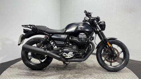 Moto Guzzi V7 853 STONE 2022 PROJECT BIKE SPARES OR REPAIR RETRO ROADSTER 1