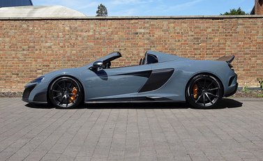McLaren 675 LT Spider 18