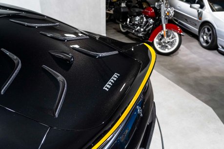 Ferrari 812 Competizione DELIVERY MILEAGE. SIGNATURES ON ENGINE BAY. AIRBRUSHED SHIELDS. CARPLAY. 60