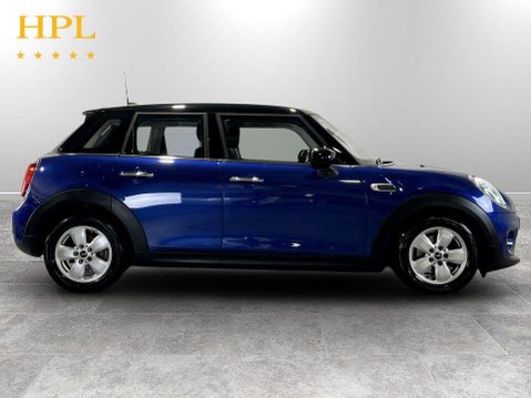 Mini Hatch 1.5 Cooper Classic Hatchback 5dr Petrol Steptronic Euro 6 (s/s) (136 ps) Ai 8
