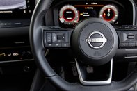 Nissan Qashqai DIG-T N-CONNECTA MHEV 18