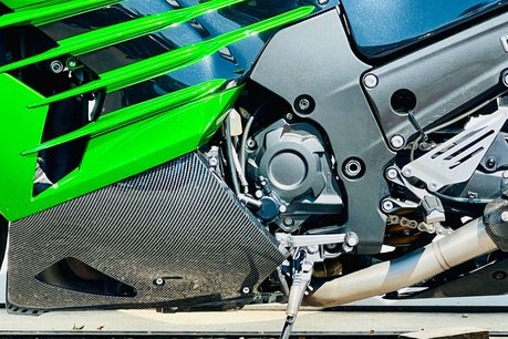Kawasaki ZX ZZR 1400 30
