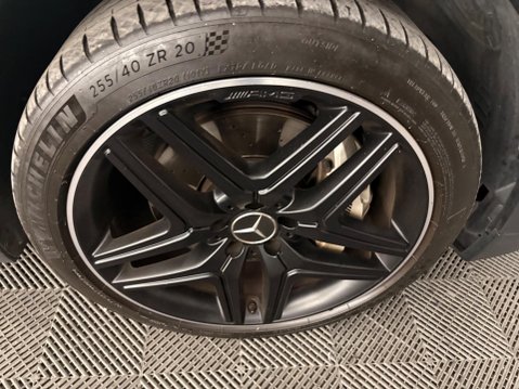 Mercedes-Benz GLA 2.0 GLA35 AMG (Premium) 8G-DCT 4MATIC Euro 6 (s/s) 5dr 40