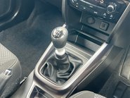 Suzuki Vitara SZ-T BOOSTERJET MHEV 27