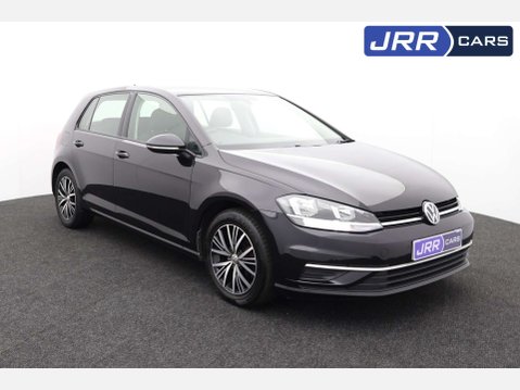 Volkswagen Golf 2.0 Golf SE Nav TDI BlueMotion Technology Semi-Auto 5dr 1