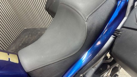 Triumph Sprint 2010 50K NEW MOT FULL LUGGAGE TOURER 1050CC COMMUTER 14