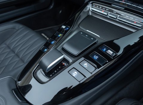 Mercedes-Benz AMG GT R Roadster 30