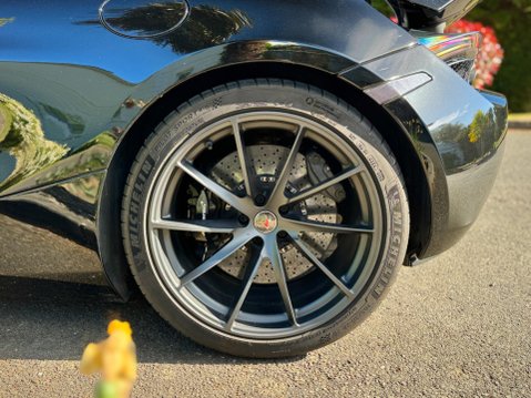 McLaren 720S 4.0T V8 SSG Euro 6 (s/s) 2dr 64