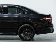 Mercedes-Benz E Class 2.0 E300de 13.5kWh AMG Line Saloon 4dr Diesel Plug-in Hybrid G-Tronic+ Euro 23