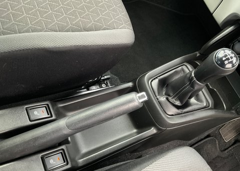 Suzuki Swift MOTION 26