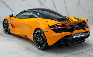 McLaren 720S 14