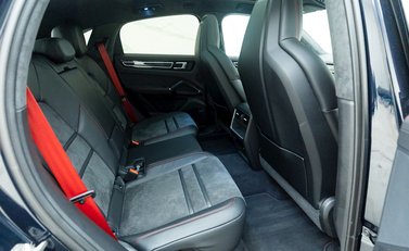 Porsche Cayenne GTS Coupé 15