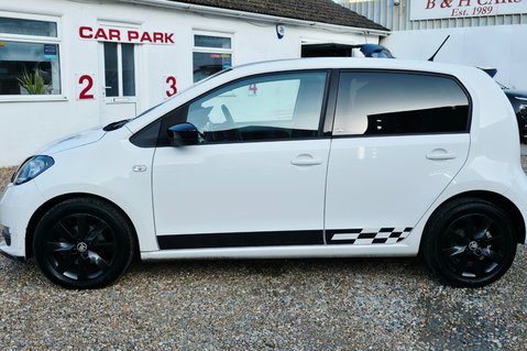 Skoda Citigo MONTE CARLO GREENTECH MPI.. 4 MAIN DEALER SERVICES 8