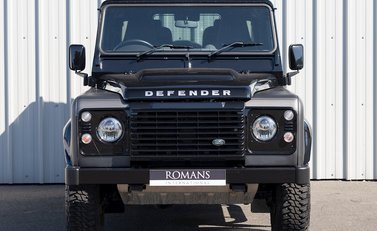 Land Rover Defender 90 Autobiography Edition 4