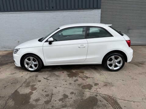 Audi A1 1.0 TFSI Sport Euro 6 (s/s) 3dr 5