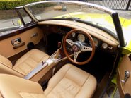 MG B ROADSTER 20