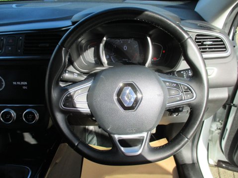 Renault Kadjar 1.3 TCe Iconic Euro 6 (s/s) 5dr 19