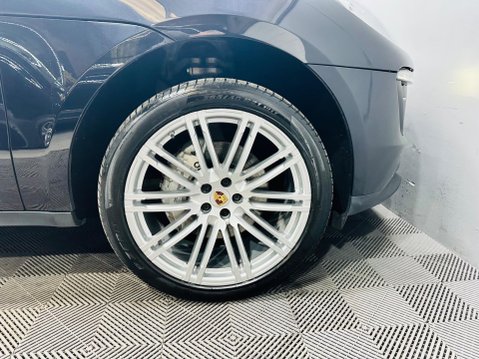 Porsche Macan 3.0 TD V6 S PDK 4WD Euro 6 (s/s) 5dr 26