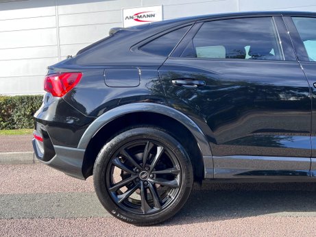 Audi Q3 1.5 TFSI CoD 35 Black Edition Sportback 5dr Petrol S Tronic Euro 6 (s/s) (1 65