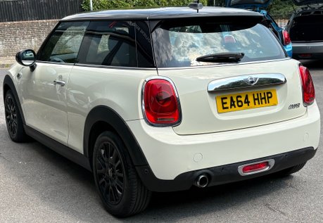 Mini Hatch Cooper 1.5 Petrol Automatic Chili Media XL 3 door- SAT NAV+LEATHER £20 tax 16