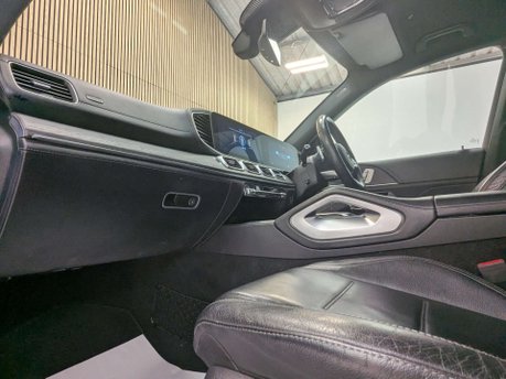 Mercedes-Benz GLE 2.0 GLE 300 AMG Line Premium D 4Matic Auto 4WD 5dr 31