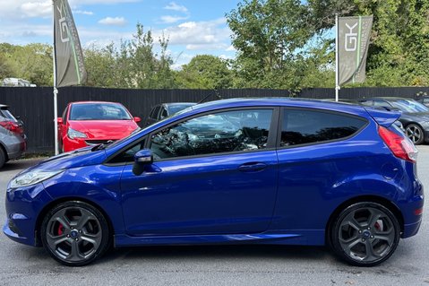 Ford Fiesta ST-2 - 8 SERVICES -NEW MOT -HEATED SEATS -KEYLESS -JUST SERVICED 25