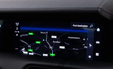 Porsche Taycan TURBO S 93KWH 16