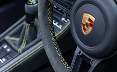 Porsche 718 Spyder RS 27