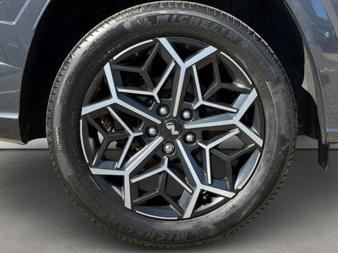Hyundai TUCSON 1.6 TGDi Hybrid 230 N Line 5dr 2WD Auto 11