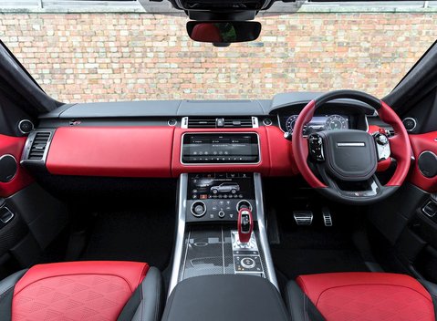 Land Rover Range Rover Sport 5.0 SVR 18