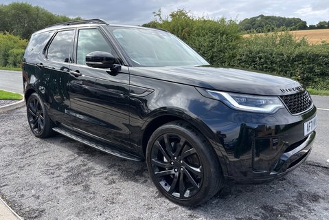 Land Rover Discovery D300 HSE Panel Van - Rear Seat Conversion / Black Pack 5