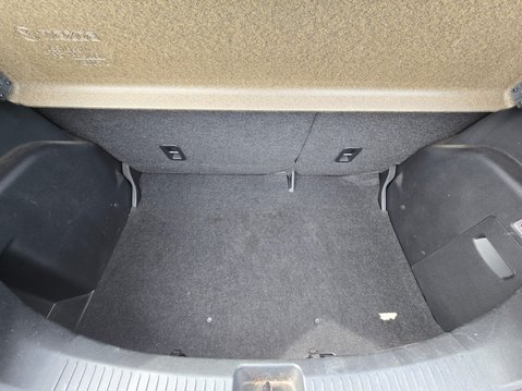 Mazda 2 TS2 18