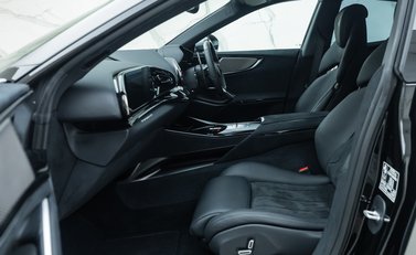 Ferrari Purosangue 22