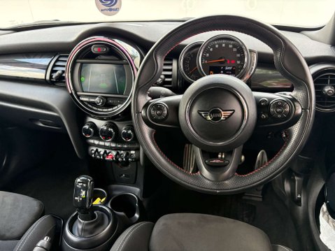 Mini Hatch 1.5 Cooper Auto 5dr 43