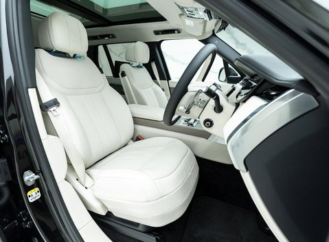 Land Rover Range Rover P530 First Edition 10