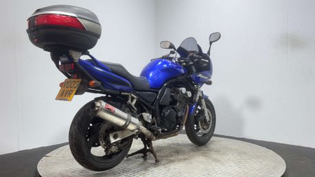 Yamaha FZS 2003 HIGH MILES RUNNING PROJECT BIKE SPARES OR REPAIR 600CC 3