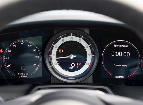 Porsche 911 (992) Carrera S 18