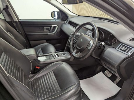 Land Rover Discovery Sport 2.0 Discovery Sport Dynamic Luxury HSE SD4 Auto 4WD 5dr 30
