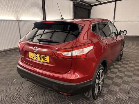 Nissan Qashqai 1.2 DIG-T N-Connecta XTRON 2WD Euro 6 (s/s) 5dr 52