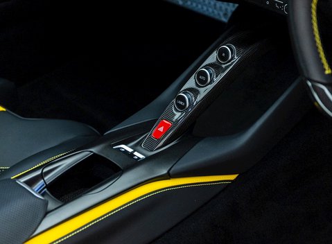 Ferrari 812 Superfast 18