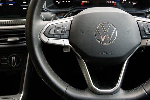 Volkswagen Taigo LIFE TSI 18