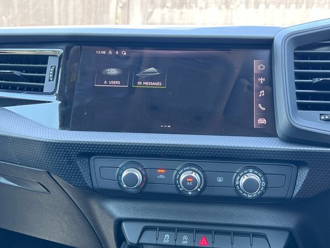 Audi A1 SPORTBACK TFSI TECHNIK 12