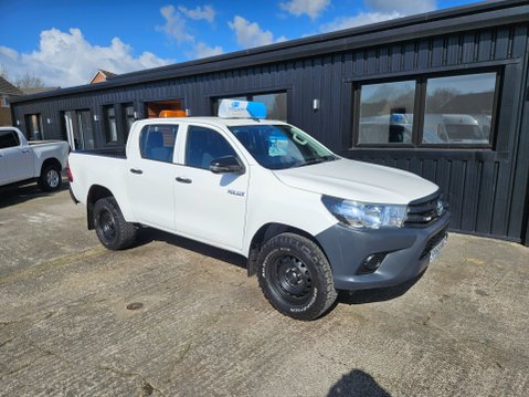 Toyota Hilux ACTIVE 4WD D-4D DCB 5