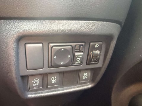 Nissan Juke 1.5 Juke N-Connecta dCi 5dr 18