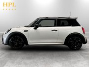 Mini Hatch 1.5 Cooper Sport Hatchback 3dr Petrol Steptronic Euro 6 (s/s) (136 ps) 4