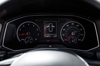 Volkswagen T-Roc SE TSI EVO DSG 14