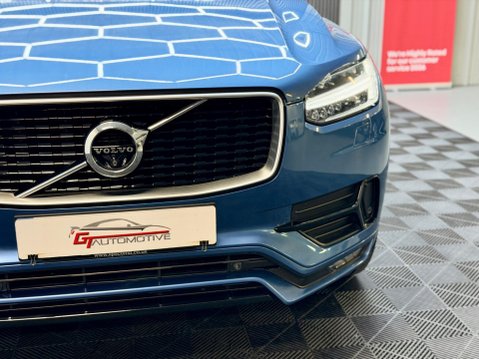 Volvo XC90 2.0 D5 PowerPulse R-Design Auto 4WD Euro 6 (s/s) 5dr 28